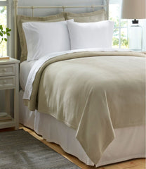 L.L.Bean Vintage Matelassé Coverlet HOME GOODS