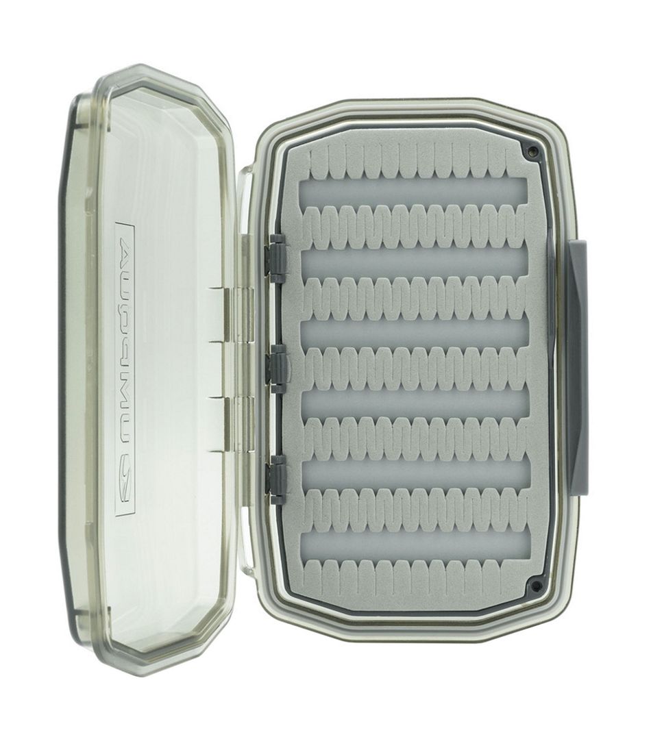 L.L.Bean Umpqua Pro Guide Waterproof Foam Essential Fly Box, Medium OUTDOOR EQUIPMENT