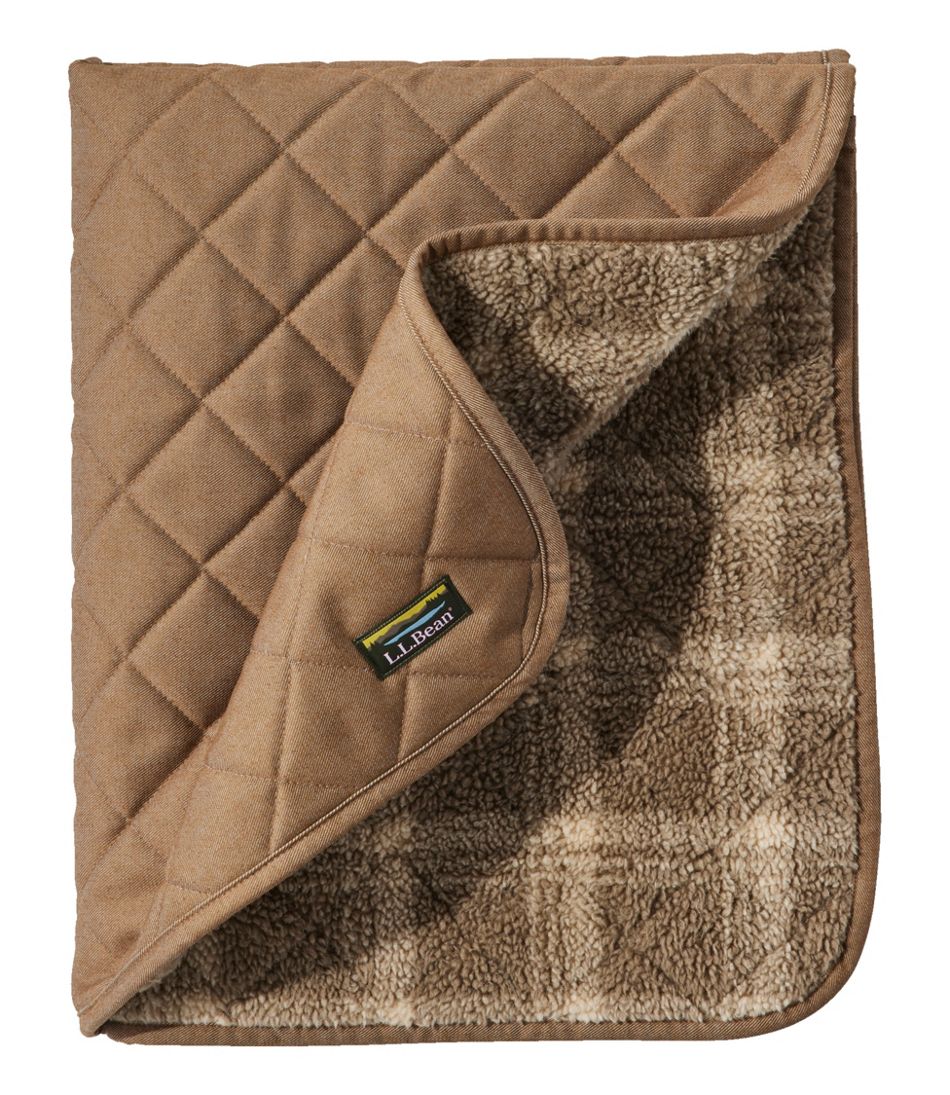 L.L.Bean Rugged Quilted Dog Blanket OUTDOOR EQUIPMENT|HOME GOODS