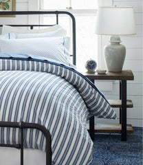 L.L.Bean Portland Ceramic Lamp HOME GOODS