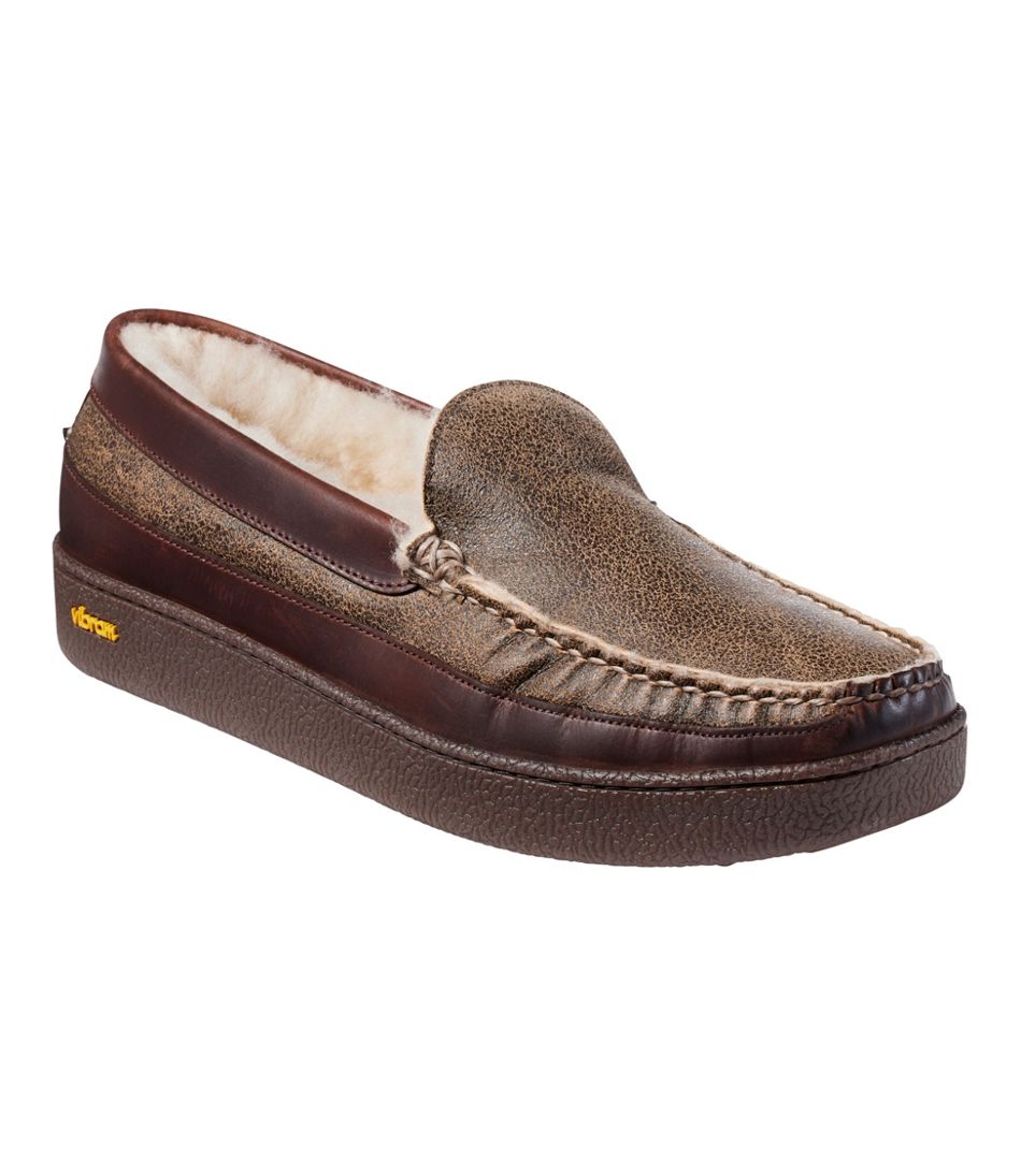 L.L.Bean Men's Lodge Moc Vibram® Slippers, Shearling NEW|FOOTWEAR|SALE