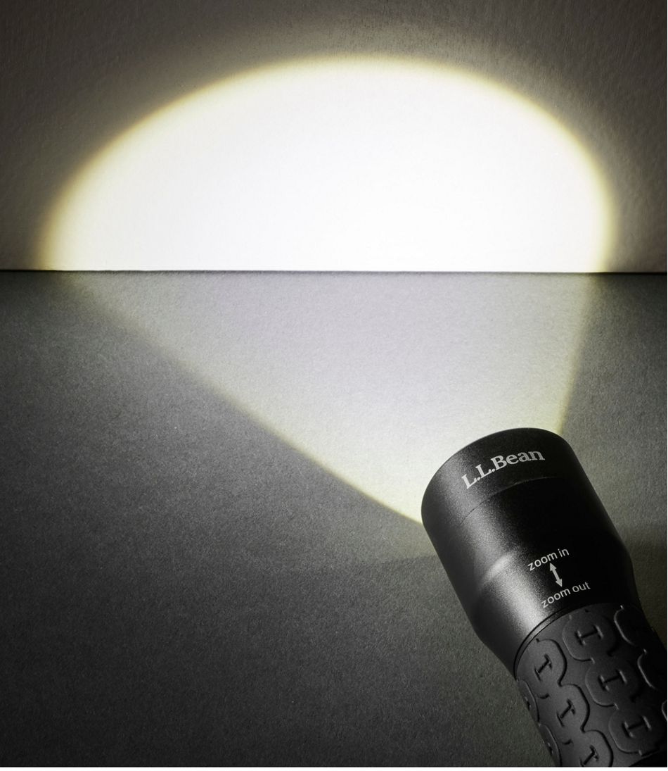 L.L.Bean Trailblazer Zoom Flashlight OUTDOOR EQUIPMENT