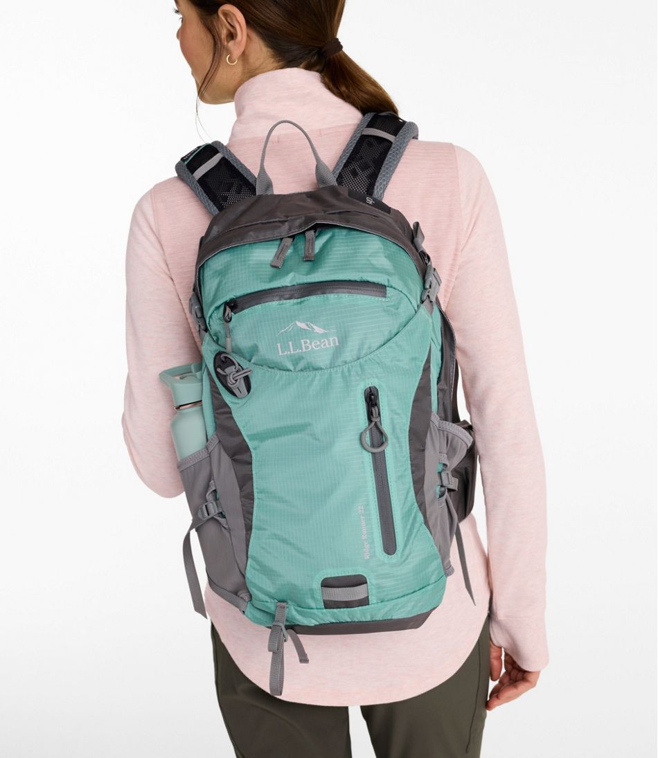 L.L.Bean Women's Ridge Runner Pack, 22L OUTDOOR EQUIPMENT|BAG & TRAVEL
