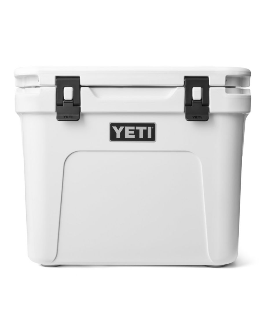 L.L.Bean Yeti Roadie 32 Wheeled Cooler OUTDOOR EQUIPMENT
