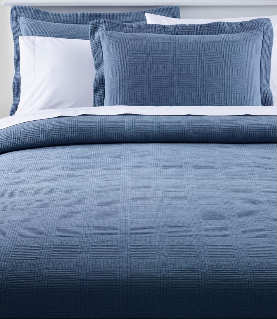 L.L.Bean Vintage Matelassé Bedspread HOME GOODS