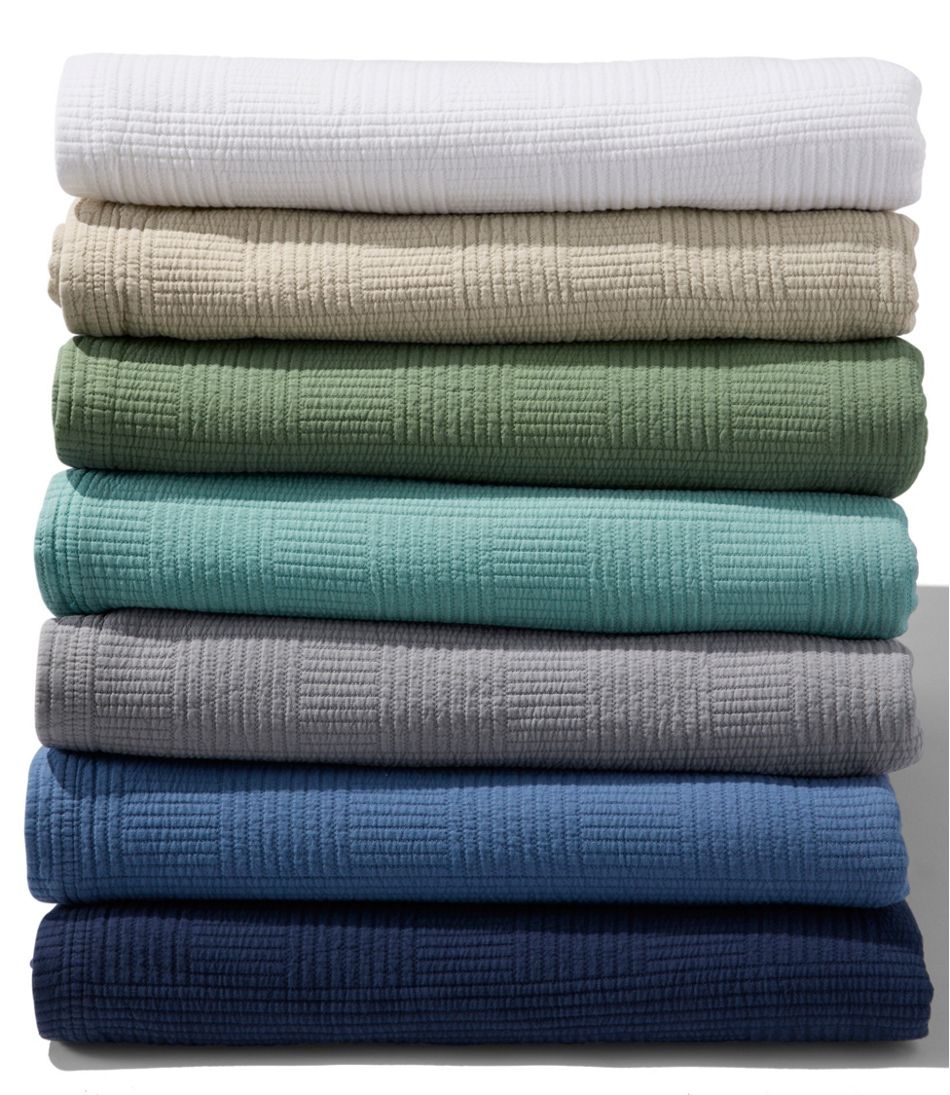 L.L.Bean Vintage Matelassé Bedspread HOME GOODS