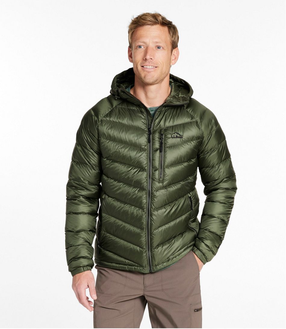 L.L.Bean Men's Ultralight 850 Down Hooded Jacket OUTERWEAR
