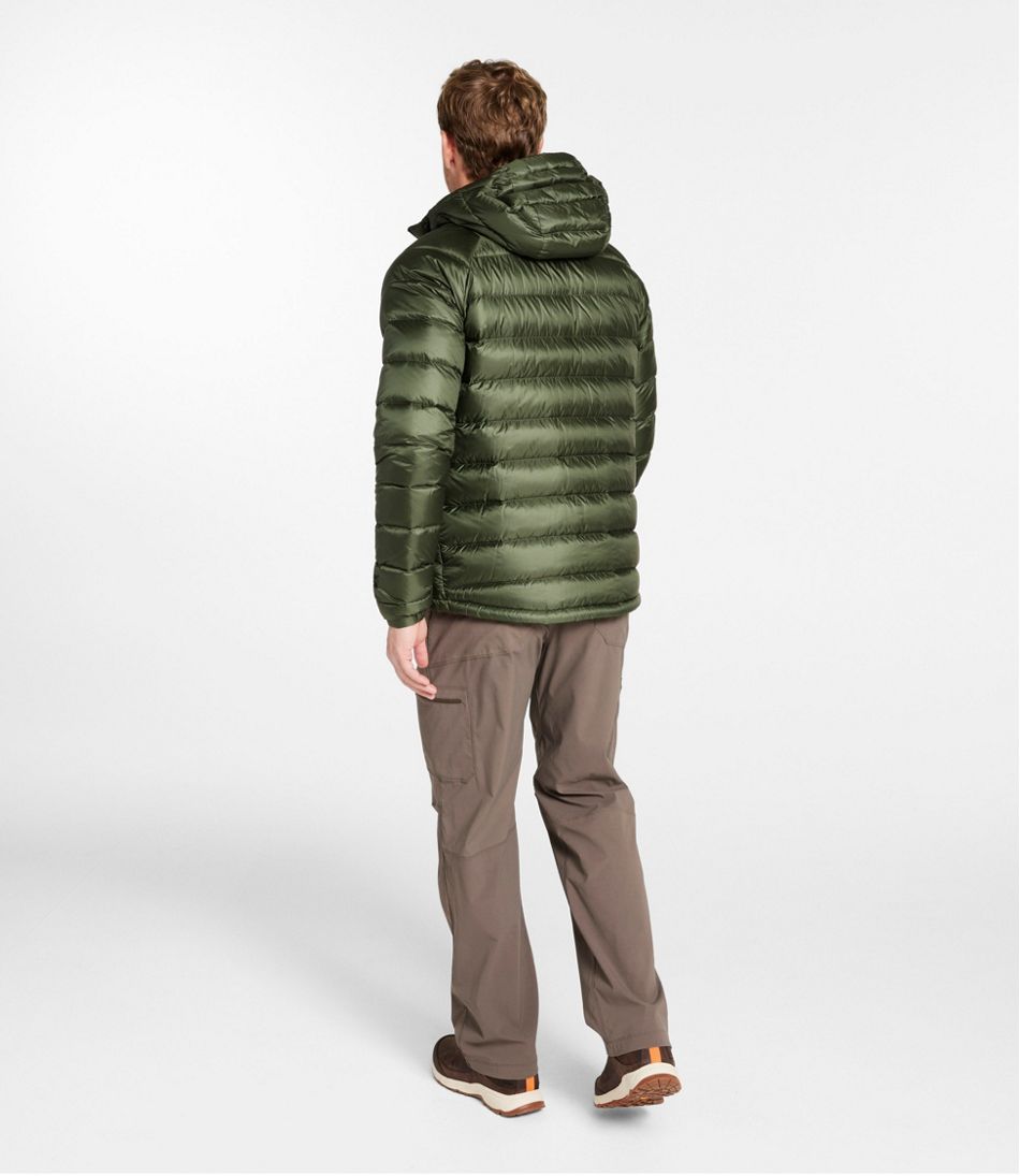 L.L.Bean Men's Ultralight 850 Down Hooded Jacket OUTERWEAR