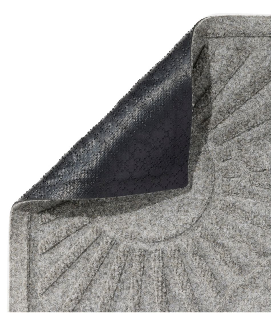 L.L.Bean Everyspace Recycled Waterhog Doormat, Mountain Lab OUTDOOR EQUIPMENT|HOME GOODS