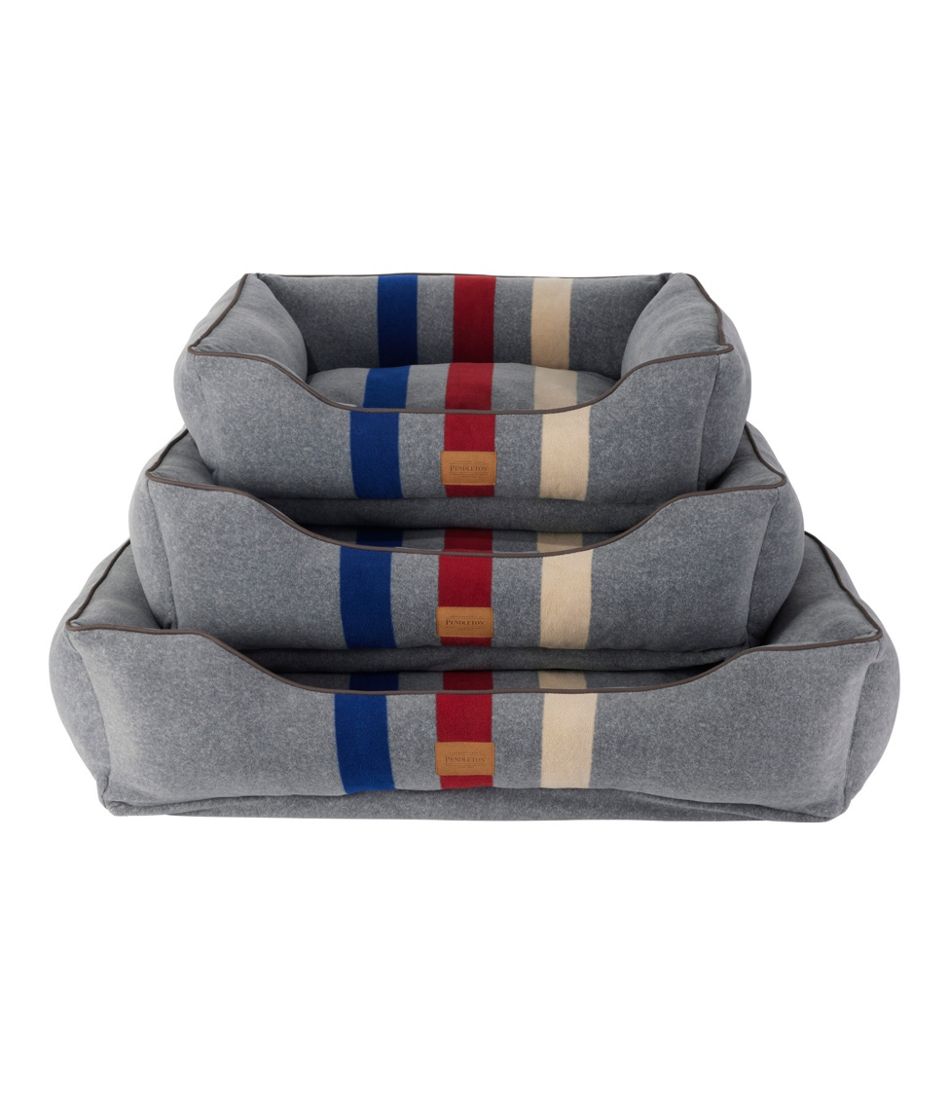 L.L.Bean Cabin Stripe Dog Bed OUTDOOR EQUIPMENT|HOME GOODS