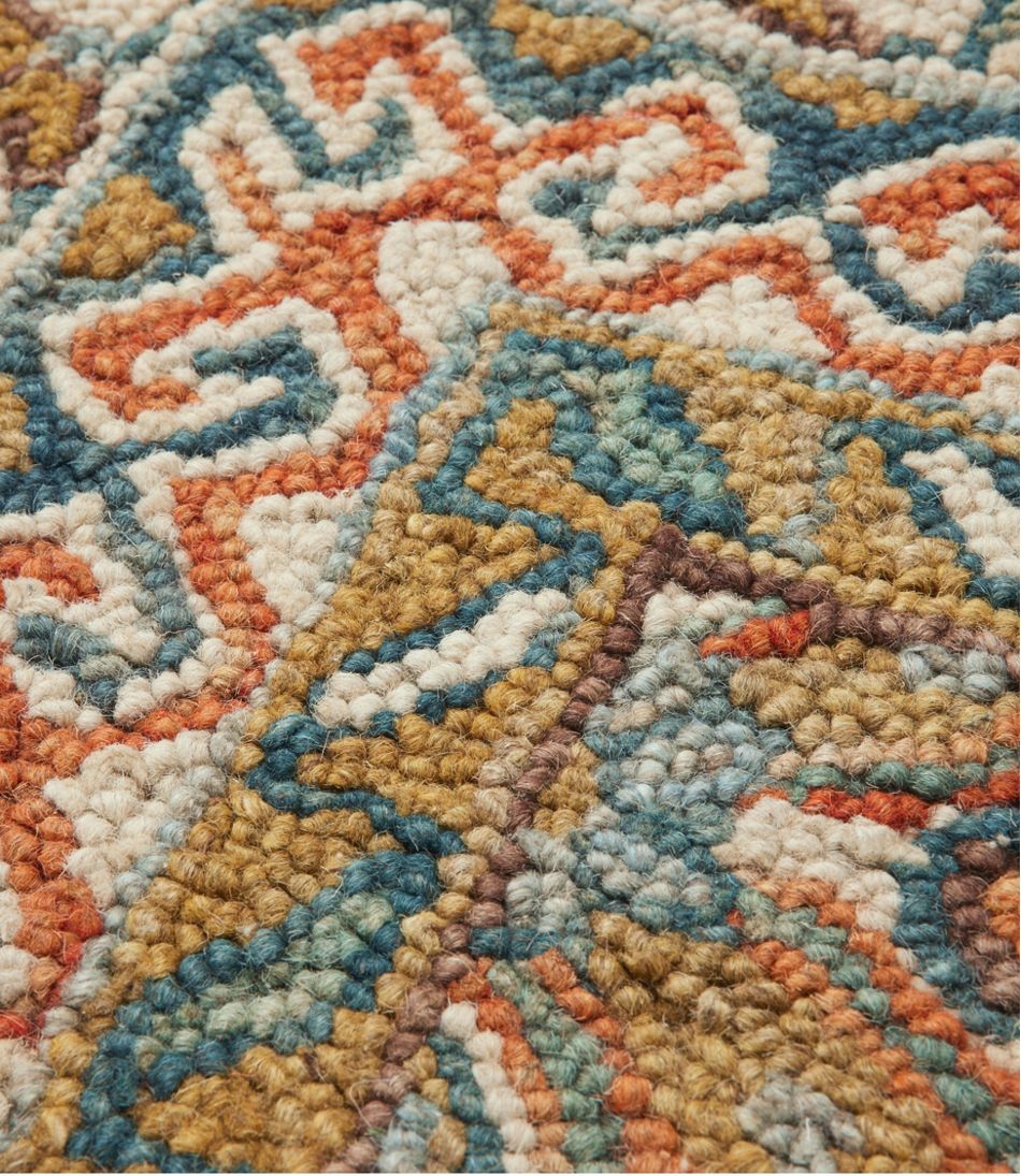 L.L.Bean Bordered Medallion Wool Tufted Rug HOME GOODS