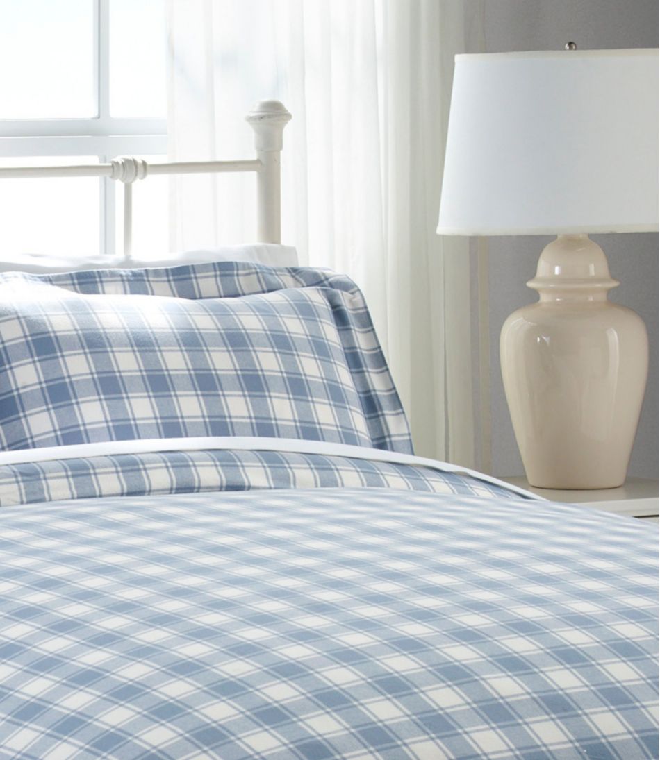L.L.Bean Portland Ceramic Lamp HOME GOODS