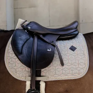 Kentucky Horsewear Pied-de-Poule Jumping Saddle Cloth - Beige