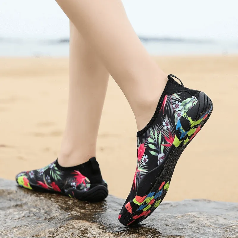 Swimming Printed Non-Slip Shoes / Quick Dry Unisex Beach Footwear - SF1470