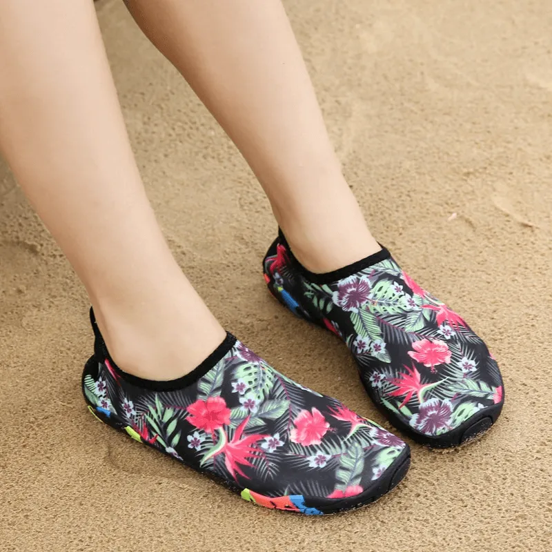 Swimming Printed Non-Slip Shoes / Quick Dry Unisex Beach Footwear - SF1470