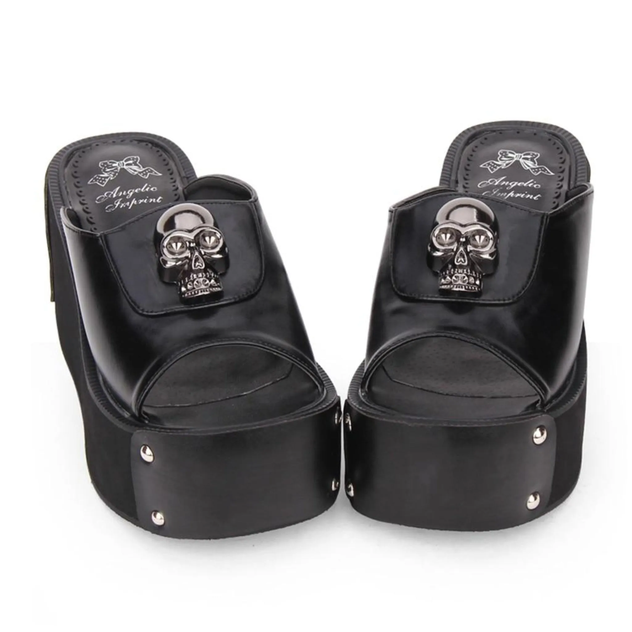 The Skull Sandals